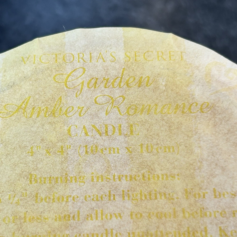 VHTF Victoria's Secret Garden‎ AMBER ROMANCE Large Single Wick Fruit Candle - Picture 6 of 8